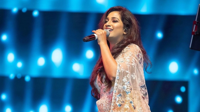 5-songs-where-shreya-ghoshal-challenged-her-vocals-to-give-us-goosebumps