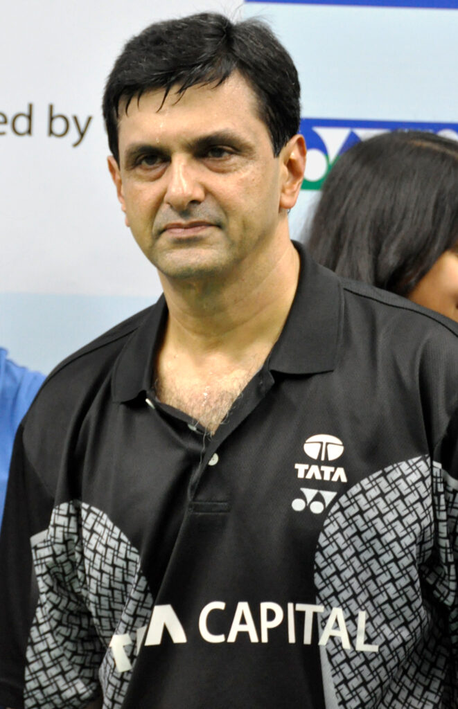 Prakash_Padukone_at_the_Tata_Open_championship